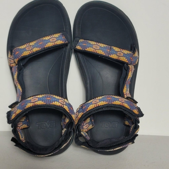 Sandals - Picture 3 of 8